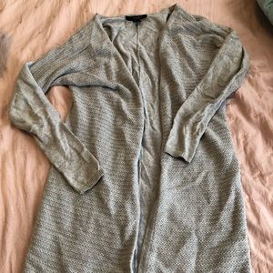 Tahari long grey sweater, open face